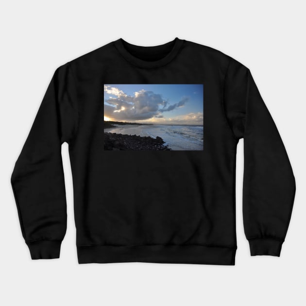 Australie - Byron Bay Crewneck Sweatshirt by franck380